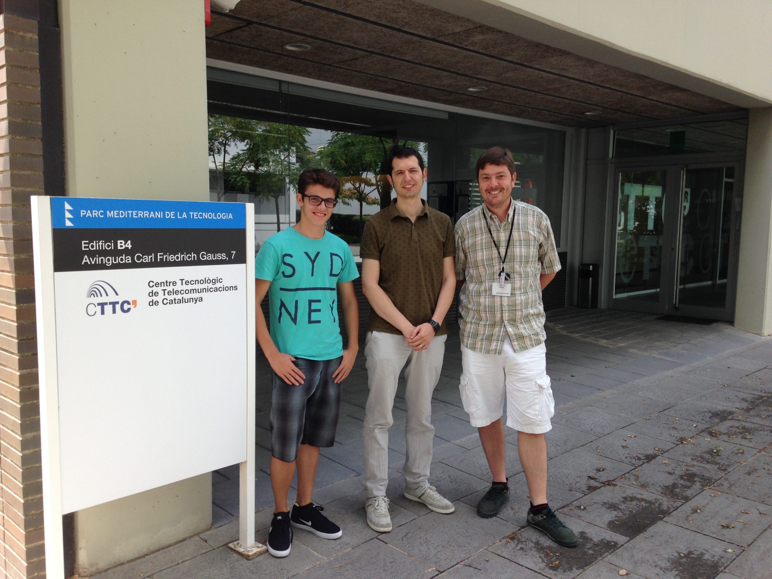 Carles Bosch, Pol Henarejos, Dr. Alexis Dowhuszko  (from left to right)